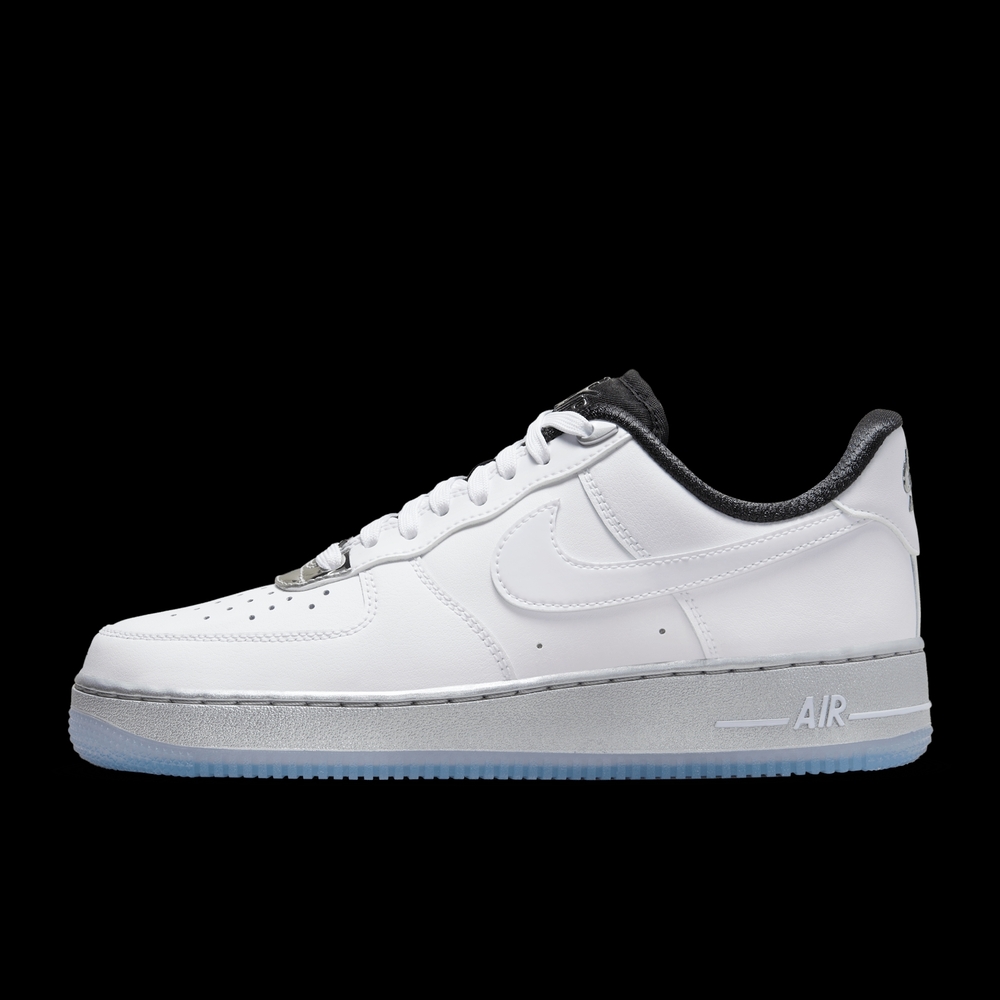 Nike Womens Air FORCE 1 NEW In Bx  White and Silver Sneakers